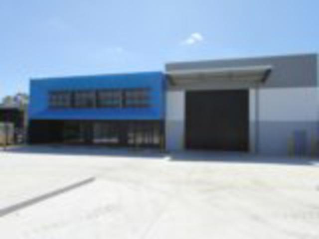 Warehouse for rent in Minto, Sydney