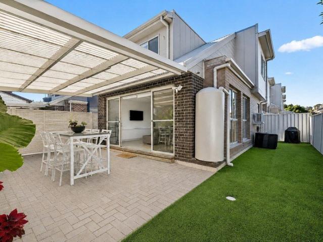 Townhouse for sale in Sydney, New South Wales
