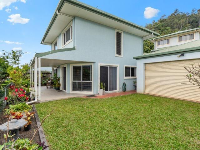Townhouse for sale in Cairns, Queensland
