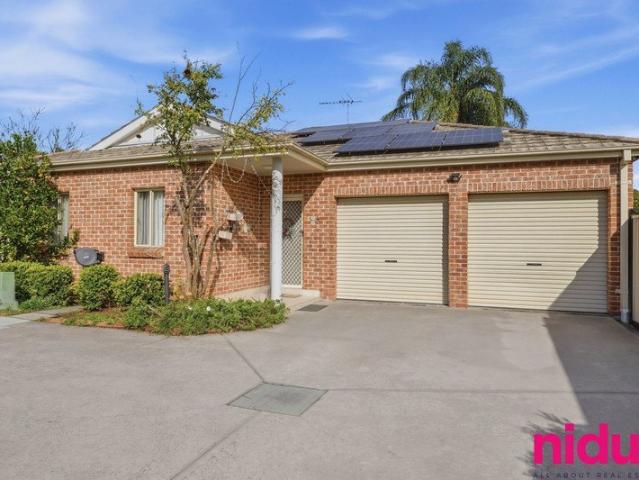 Villa for sale in Sydney, New South Wales