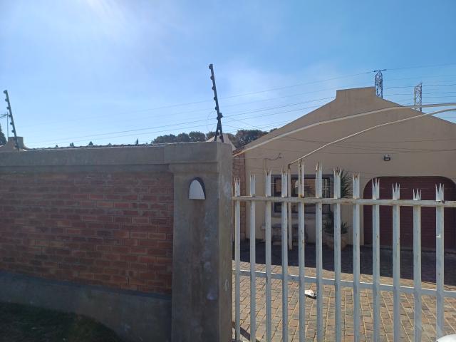 House for rent in Winchester Hills, Johannesburg