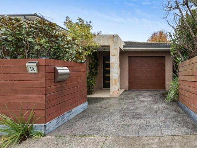 Townhouse for sale in Camerons Creek, Victoria