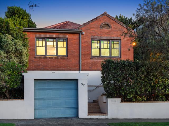 House for sale in Lower North Shore, Sydney