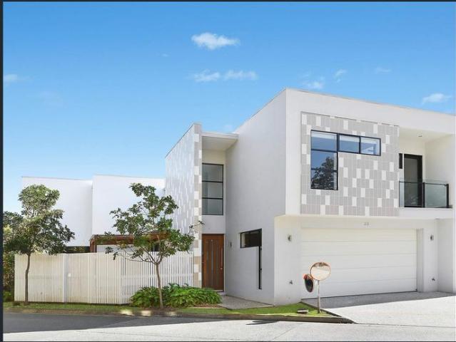 Townhouse for rent in Fernbrook, Queensland