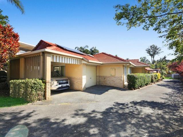 Villa for sale in Bilambil Heights, New South Wales
