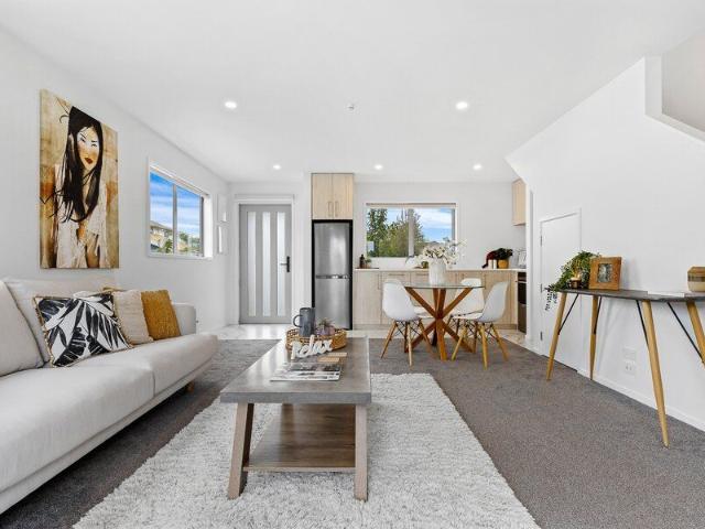 Townhouse for rent in Riccarton, Canterbury