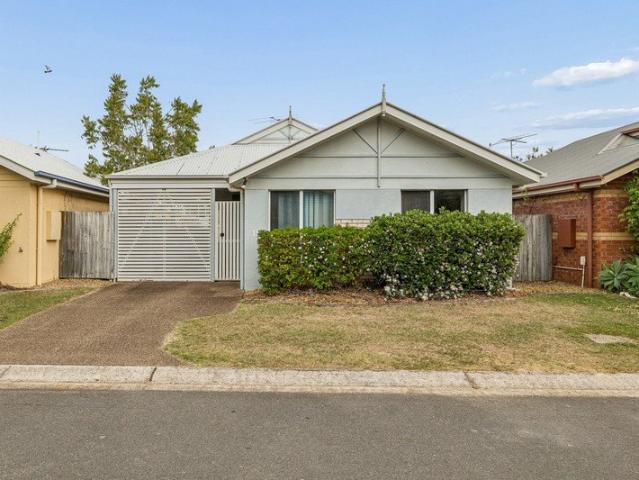 Townhouse for sale in Toombul, Queensland