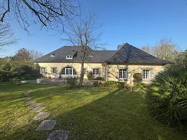 Maison vente à Dinan, Bretagne