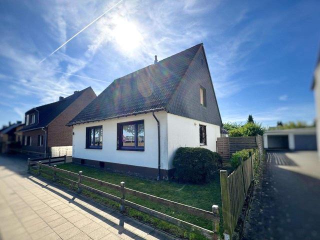 Haus kaufen in Hitdorf, Leverkusen