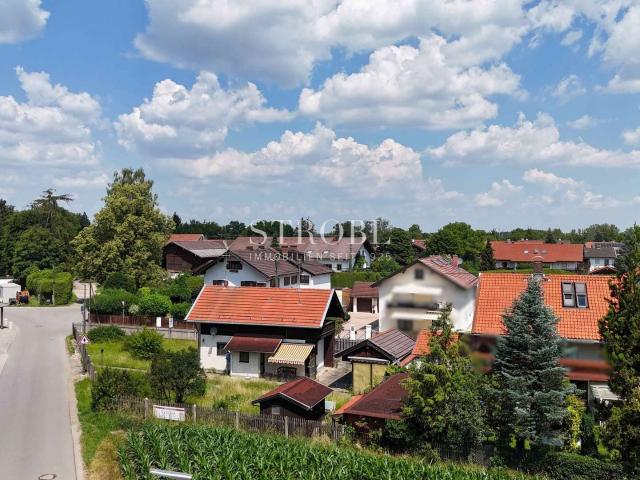 Erdgeschosswohnung kaufen in Sauerlach, Bayern