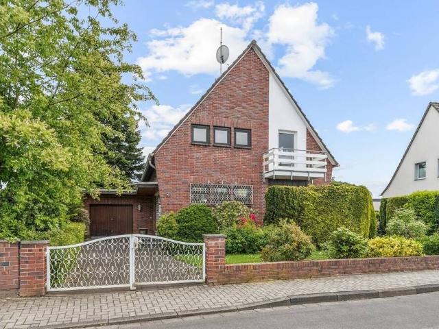 Haus kaufen in Stürzelberg, Dormagen