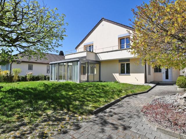 Einfamilienhaus kaufen in Aarau, Aargau
