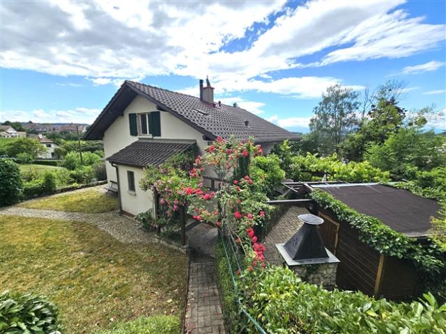 Einfamilienhaus kaufen in Penthalaz, Waadt