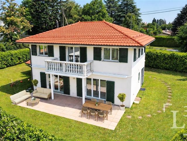 Einfamilienhaus kaufen in Aubonne, Waadt