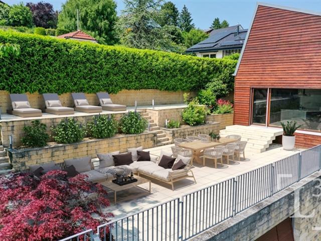 Einfamilienhaus kaufen in Genolier, Waadt