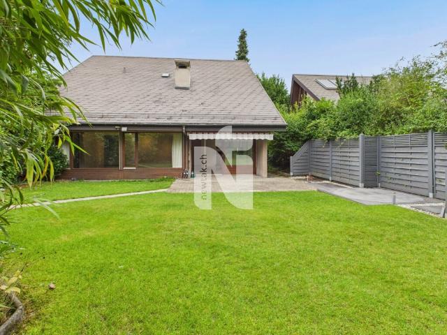 Einfamilienhaus mieten in Bottmingen, Basel-Landschaft