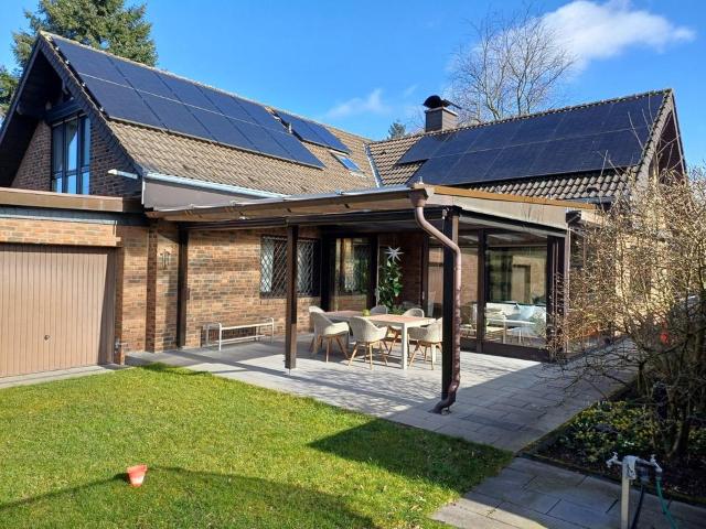 Haus kaufen in Meerbusch, Necklenbroich