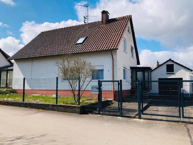 Haus kaufen in Neenstetten, Baden-Württemberg
