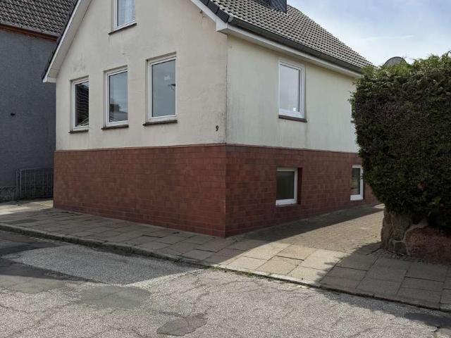 Haus kaufen in Hohenwestedt, Kreis Rendsburg-Eckernförde