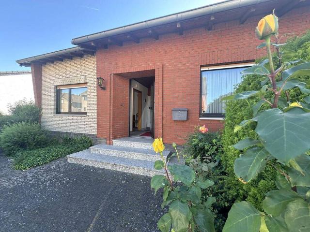 Haus kaufen in Morschenich, Merzenich
