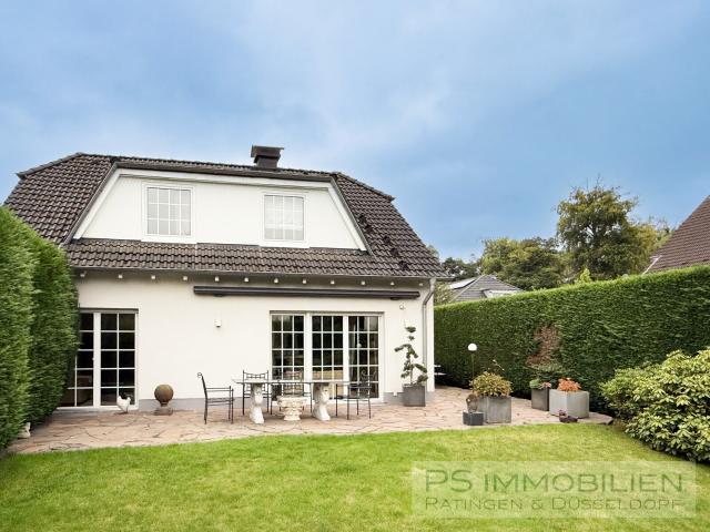 Villa kaufen in Hösel, Ratingen