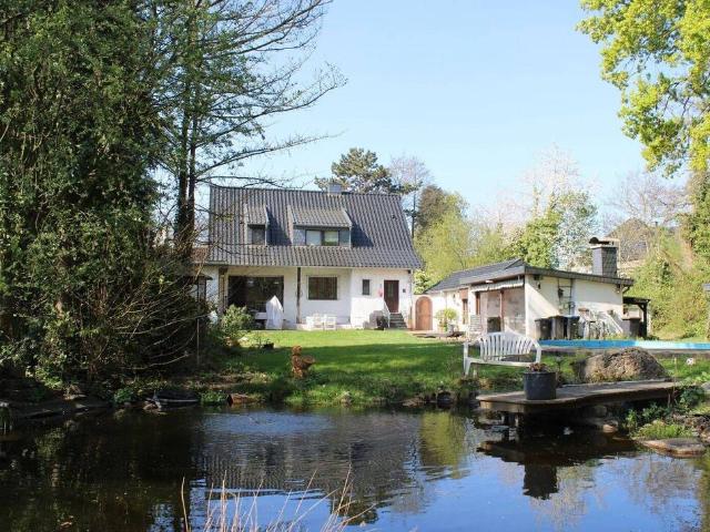 Haus kaufen in Pesch, Korschenbroich