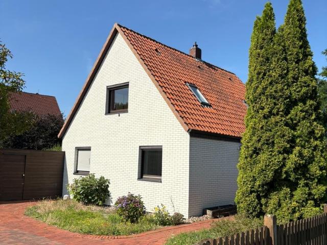 Villa kaufen in Mariensee, Neustadt