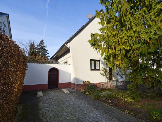 Villa kaufen in Vennhausen, Düsseldorf