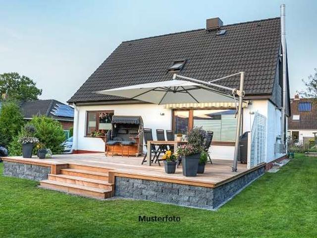 Haus kaufen in Stadtwald, Krefeld