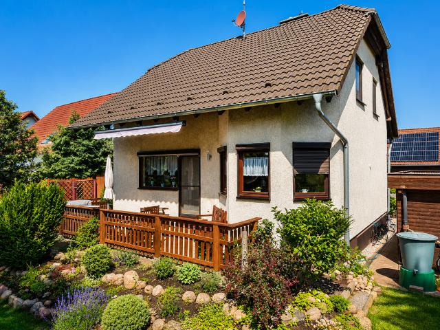 Haus kaufen in Dieskau, Sachsen-Anhalt