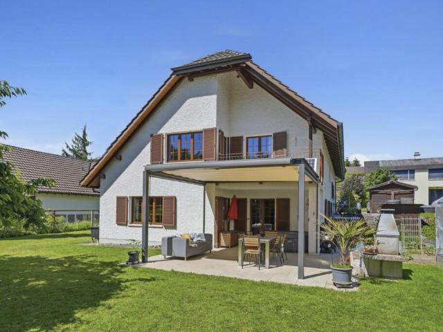 Einfamilienhaus kaufen in Aadorf, Thurgau