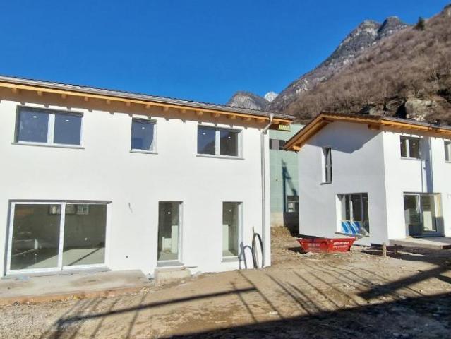 Haus mieten in Cadenazzo, Tessin