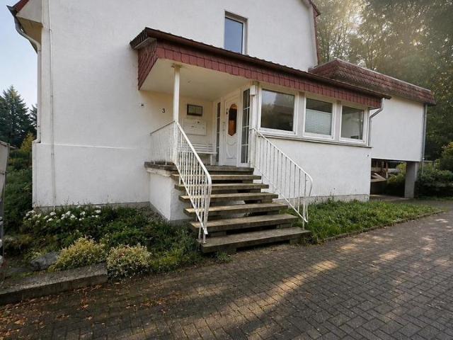 Haus kaufen in Rhoden, Landkreis Waldeck-Frankenberg