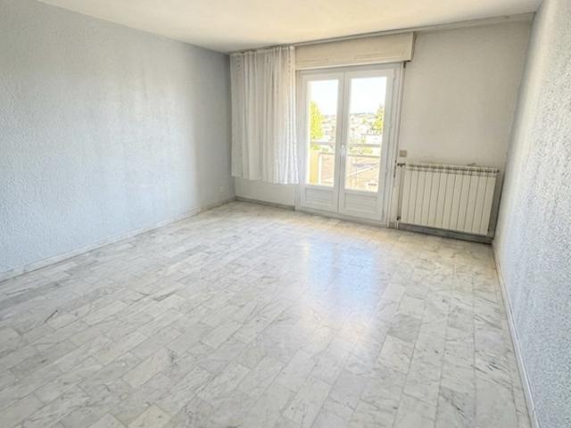 Appartement vente à Arrondissement de Draguignan, Les Adrets-de-l'estérel