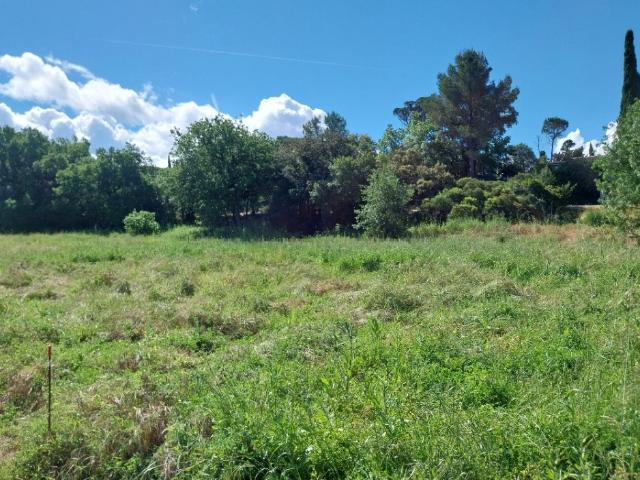Terrain vente à Arrondissement de Draguignan, Fréjus