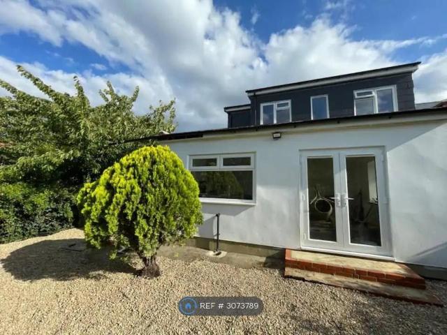 Room for rent in London Borough of Bexley, Greater London