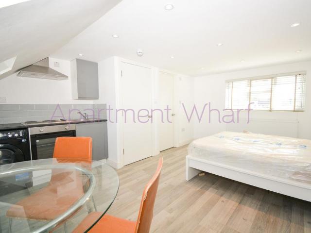 Apartment for rent in Barkingside, Greater London