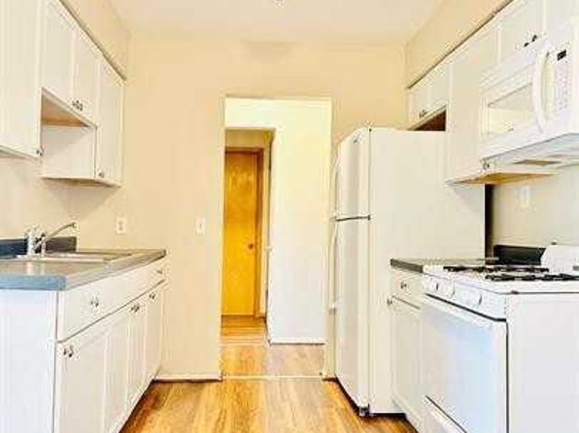 Apartment for rent in Hennepin, Minnesota