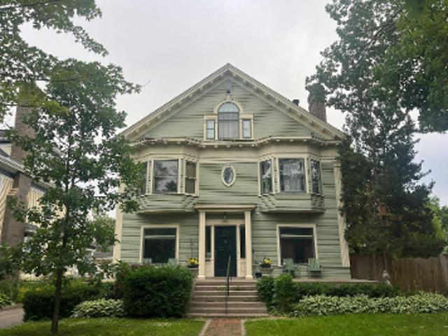 Condo for sale in Hennepin, Minnesota