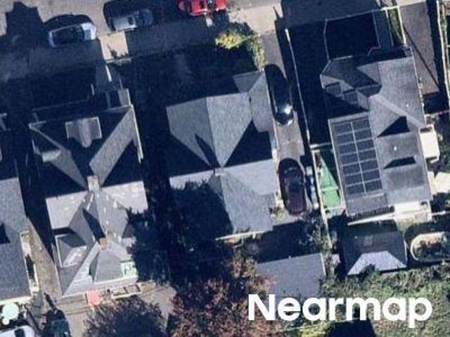 House for sale in Bridgeport