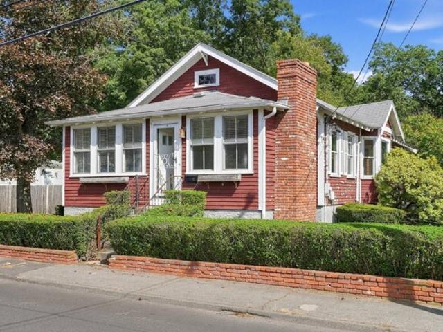 House for sale in Whittenton Junction, Taunton