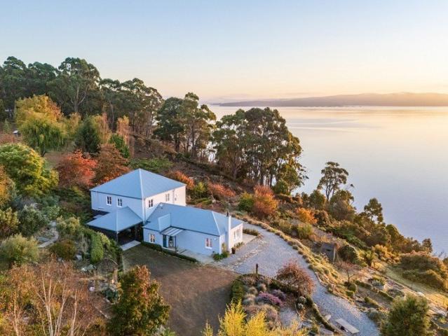 House for sale in Flowerpot, Tasmania