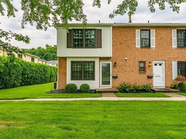 Condo for sale in Rochester