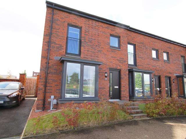 House for rent in Bridgeton, Scotland