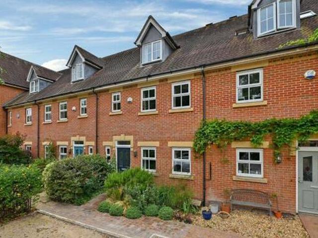 House for sale in The Slade, Oxfordshire