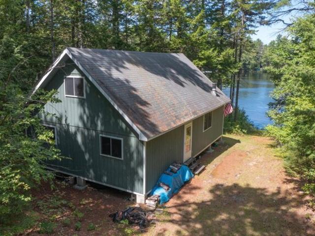 House for sale in Maine