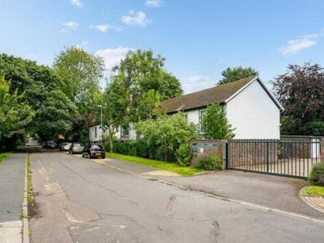 House for sale in Arbury, Cambridgeshire
