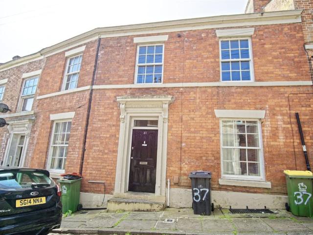 Apartment for rent in Avenham, Higher Bartle