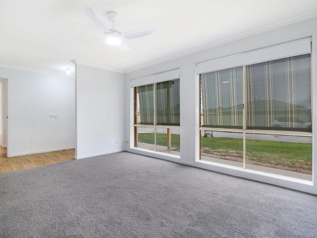 House for rent in West Wodonga, Victoria