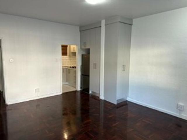 Flat for rent in Cape Town